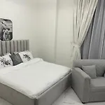 Luxury & Comfort In Majan A Dubai Delight